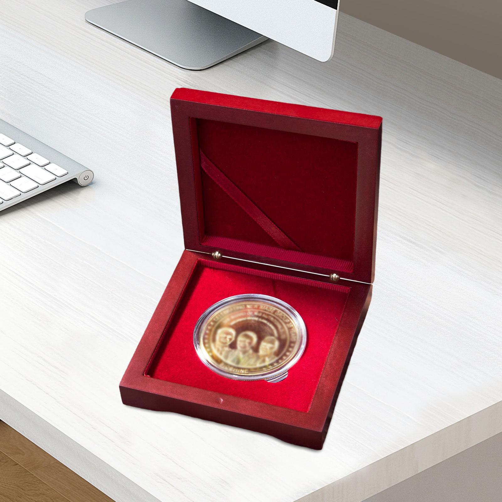 Medalha caixa de apresentação  - Collectors Coins Jewelry & Watches Of Smithtown Photos avaliação e preço